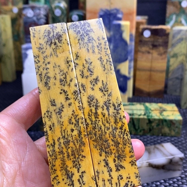 云南石柳**明青田石印章石