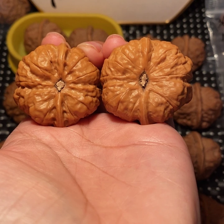 把件文玩核桃四开八腿