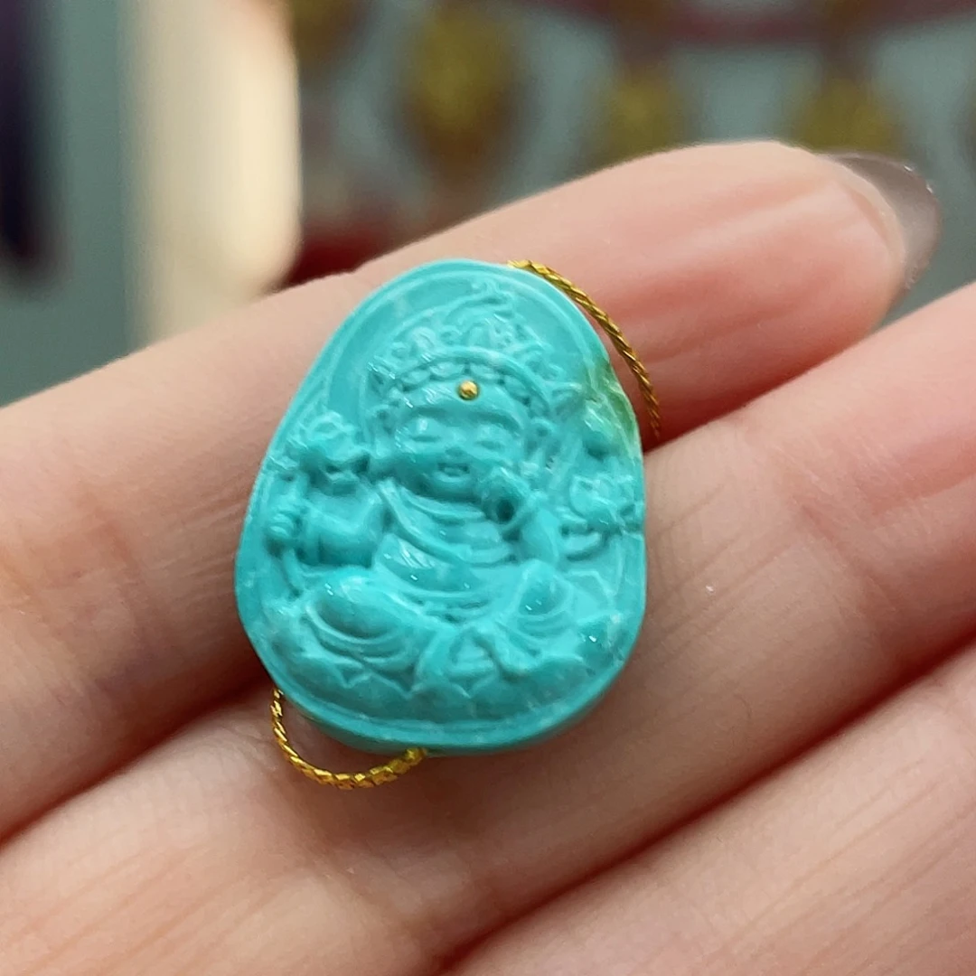 绿松石颈饰未镶嵌