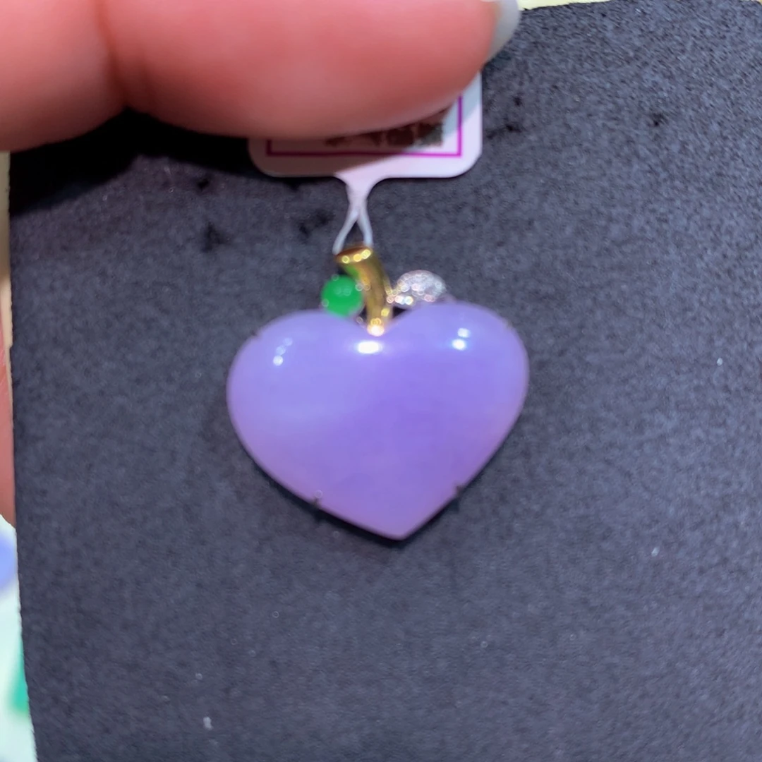 翡翠18K金镶嵌颈饰翡翠