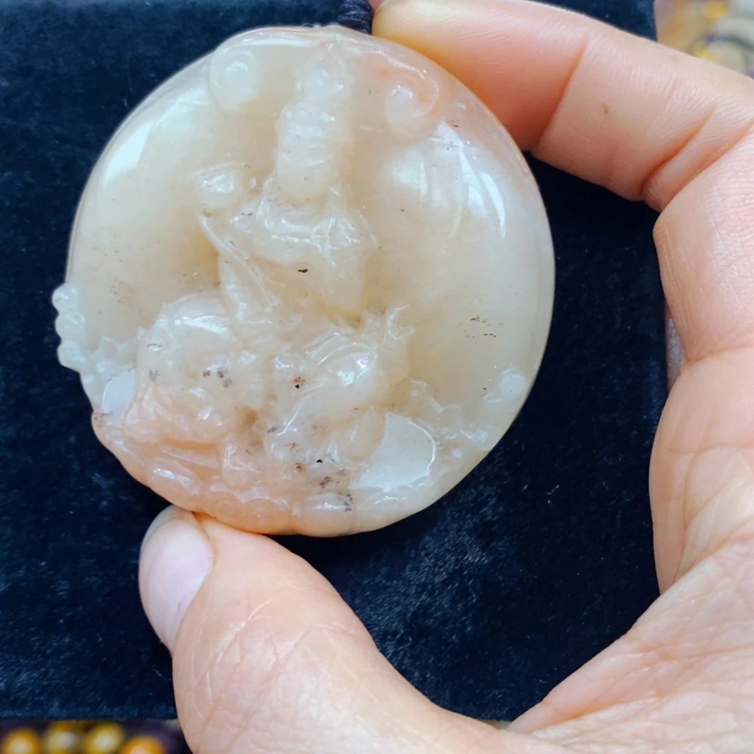 未镶嵌石英质玉（黄龙玉）吊坠(不含链)