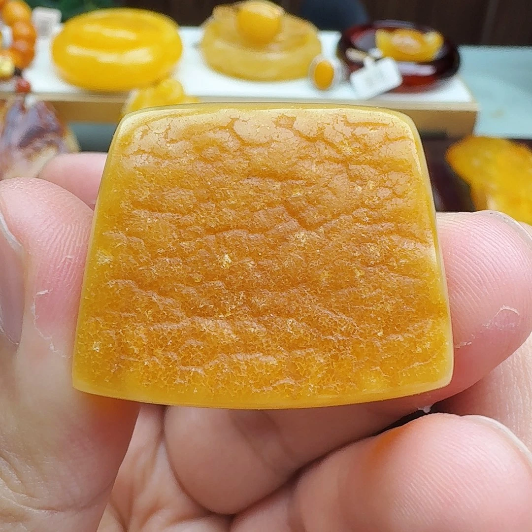 蜜蜡未镶嵌颈饰天然保真假一赔十115