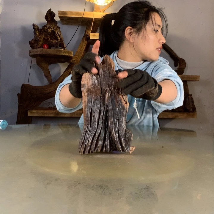 自***活天然的云南紫柚木会黄水