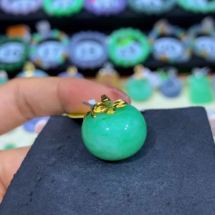 翡翠18K金镶嵌手链翡翠