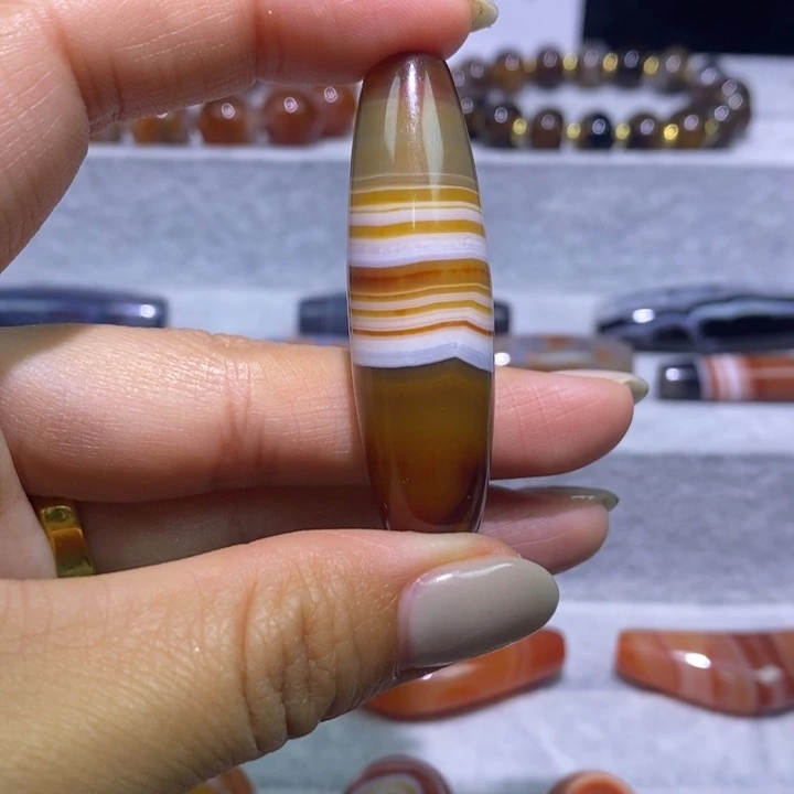 玛瑙/玉髓未镶嵌颈饰