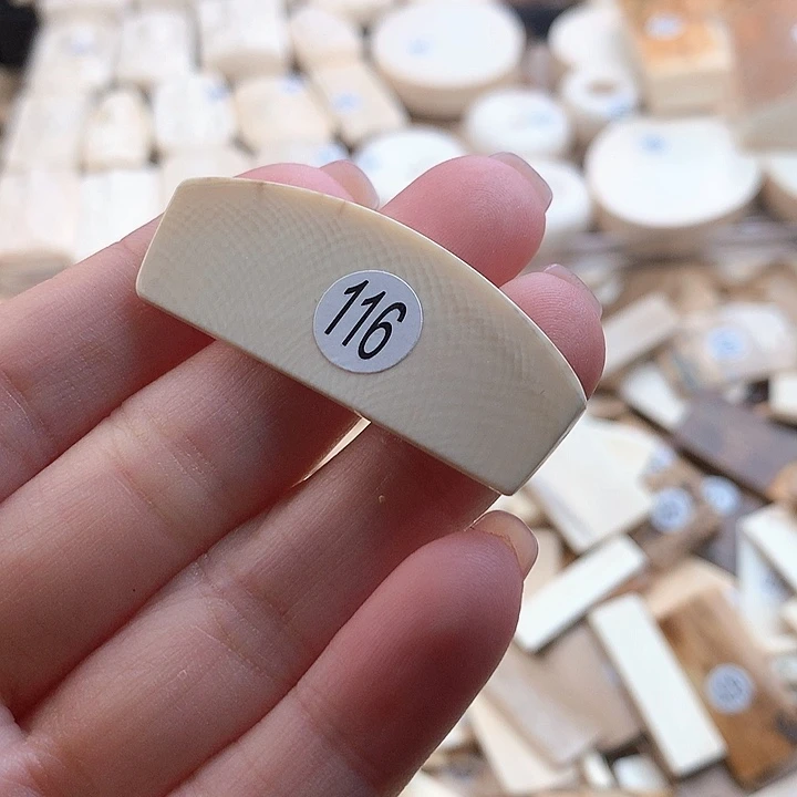 泥塑不打孔联系客服