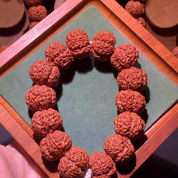 手串金刚菩提24+定制款六瓣飞天