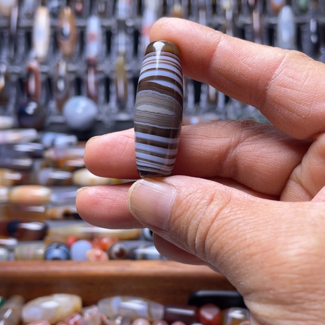 玛瑙/玉髓颈饰合金