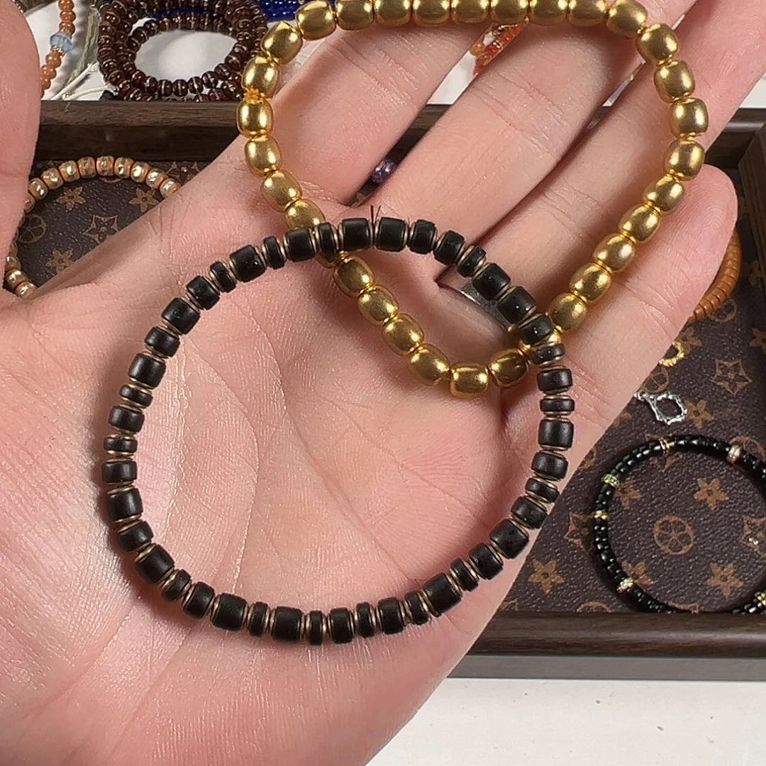 吊坠椰蒂溜达玩溜达玩