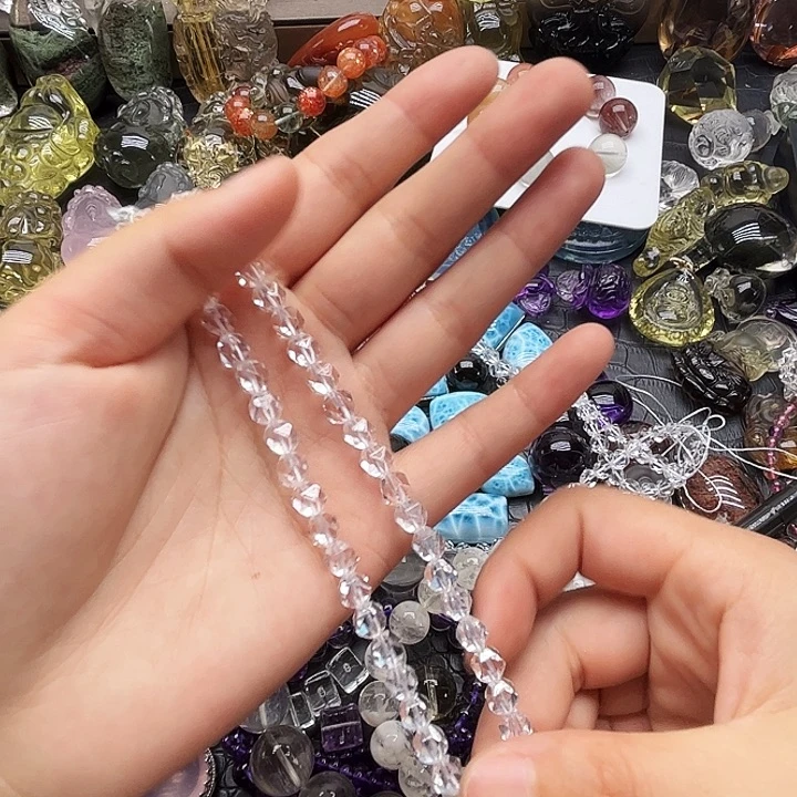 ****未镶嵌颈饰水晶水晶