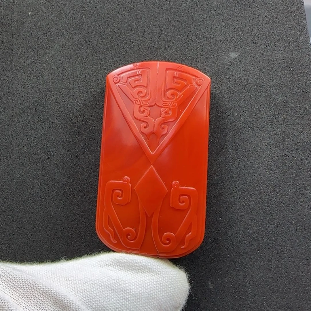 南红玛瑙未镶嵌雕件