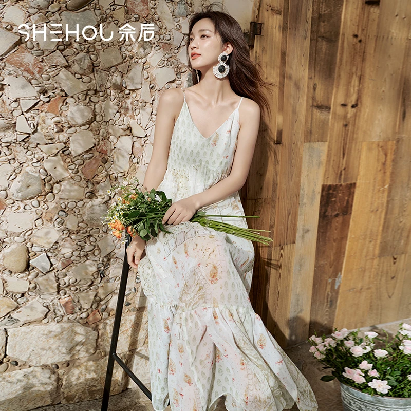 佘后小清新浪漫雪纺碎花连衣裙2025夏季新款海边度假森系印花裙
