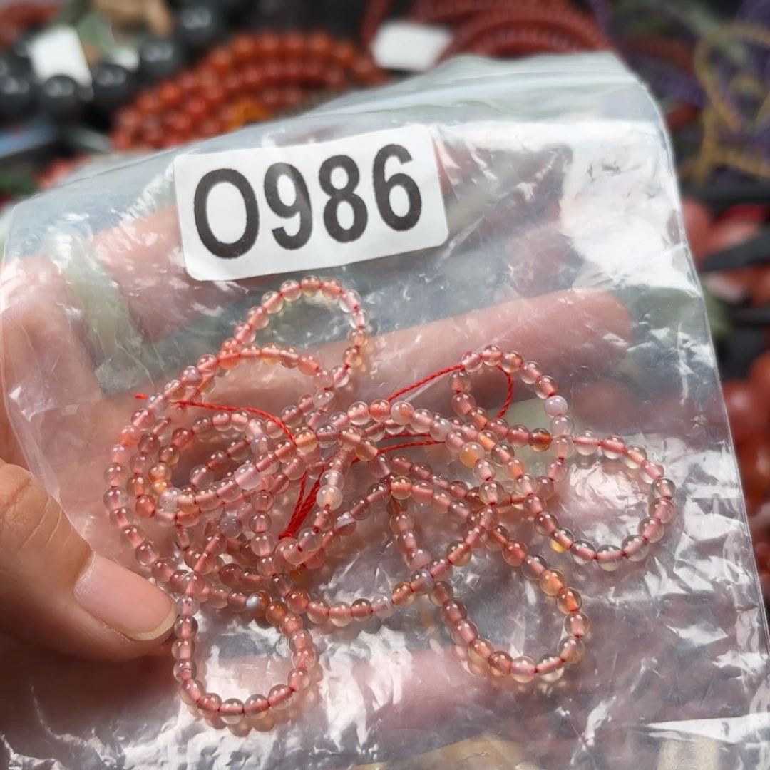 南红玛瑙未镶嵌珠宝奇石3