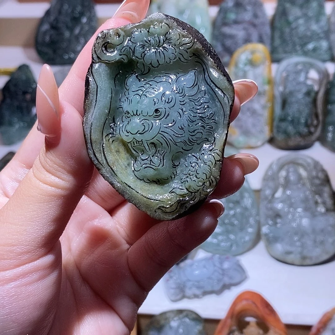 未镶嵌定制翡翠淡***滴定制产品