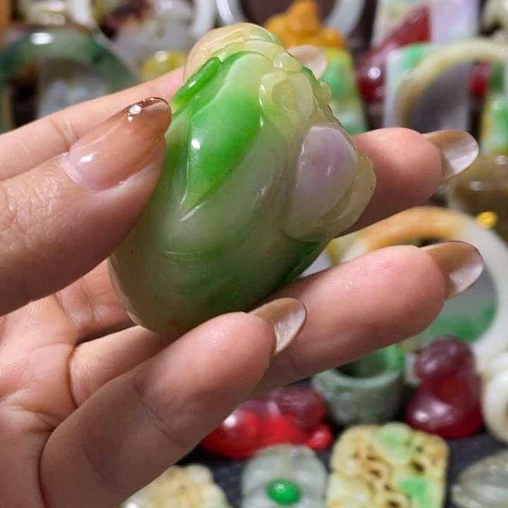 若***藏吊坠紫金钵盂菩提