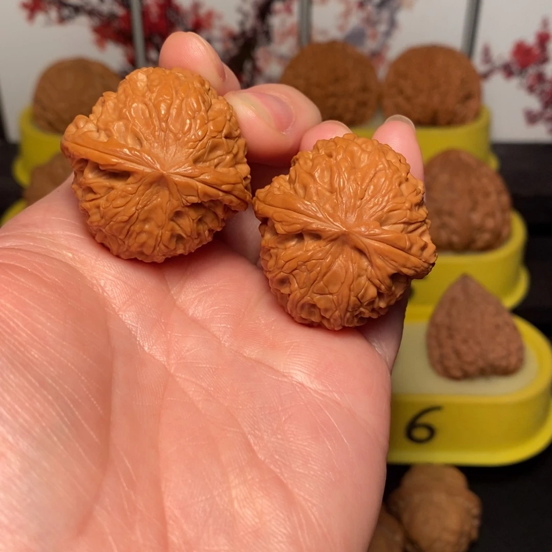 文玩核桃把件34尺龙眼核桃