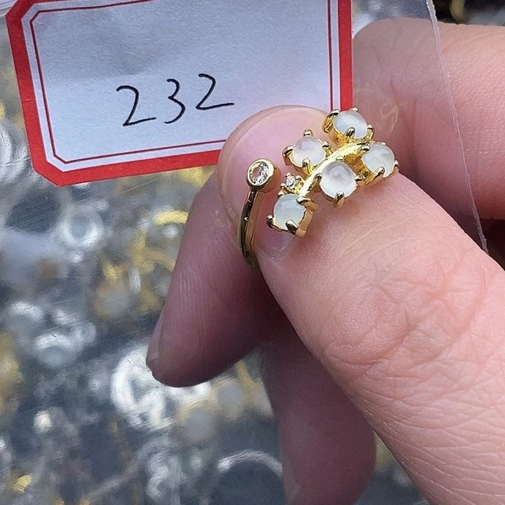 翡翠未镶嵌戒指232