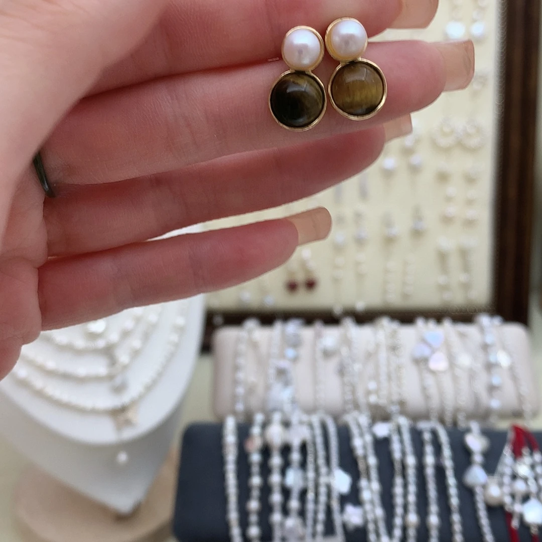 淡水珍珠未镶嵌耳饰