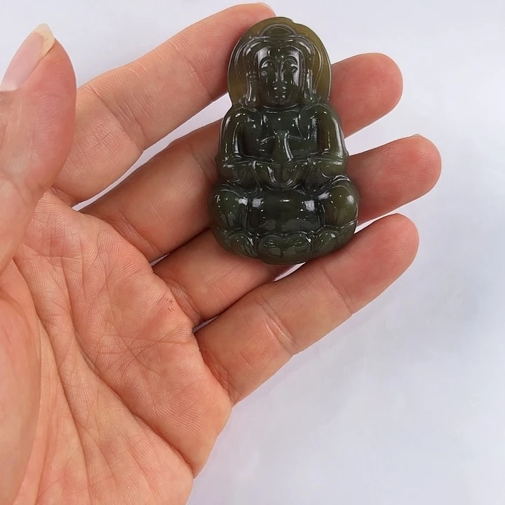 颈饰未镶嵌和田玉紫*草