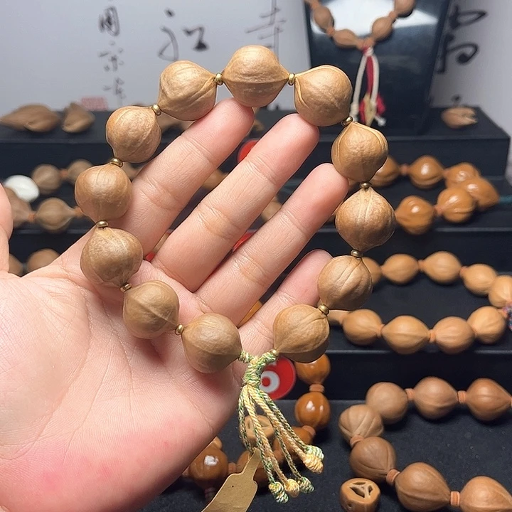 @***哥橄榄核手串蜜桃 18.18