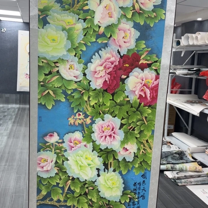 字画等多种形式的艺术作品和艺术作品