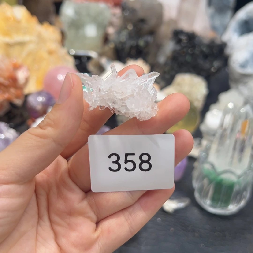 水晶未镶嵌水晶水晶