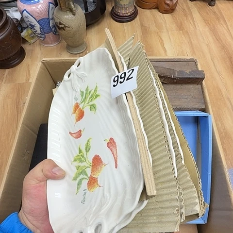 瓷片工艺品摆件瓷器摆件正能量