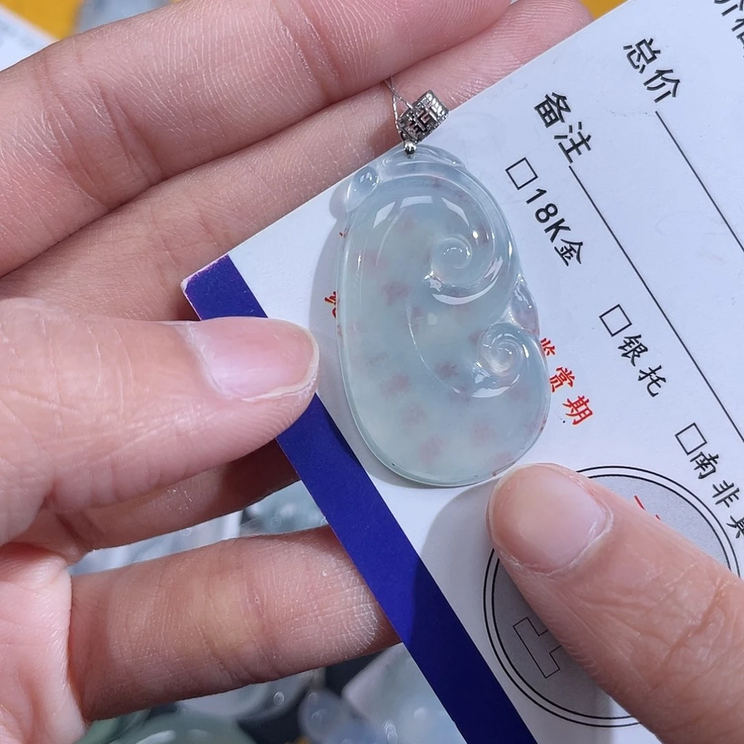 翡翠挂件18K金镶嵌?***?如意