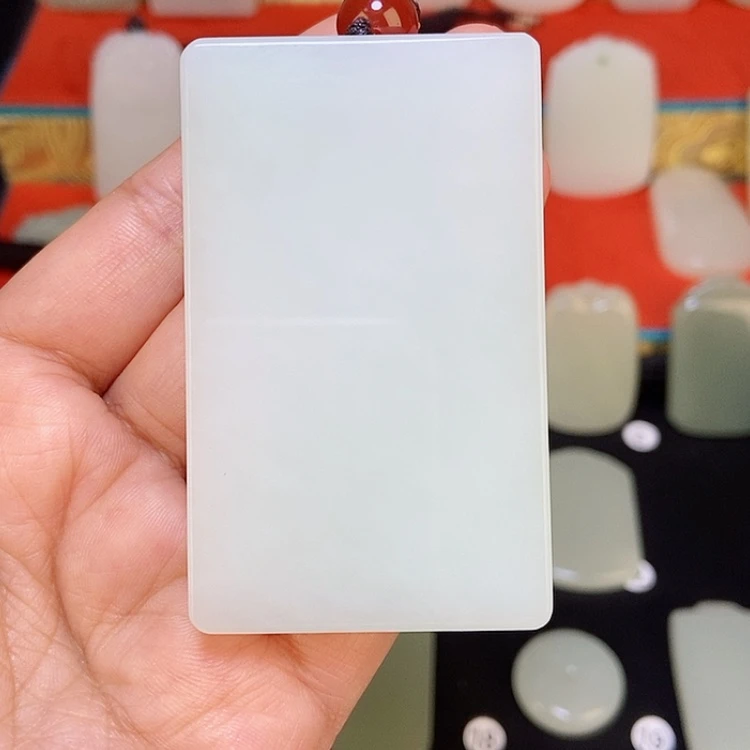 【闪购商品】颈饰未镶嵌和田玉