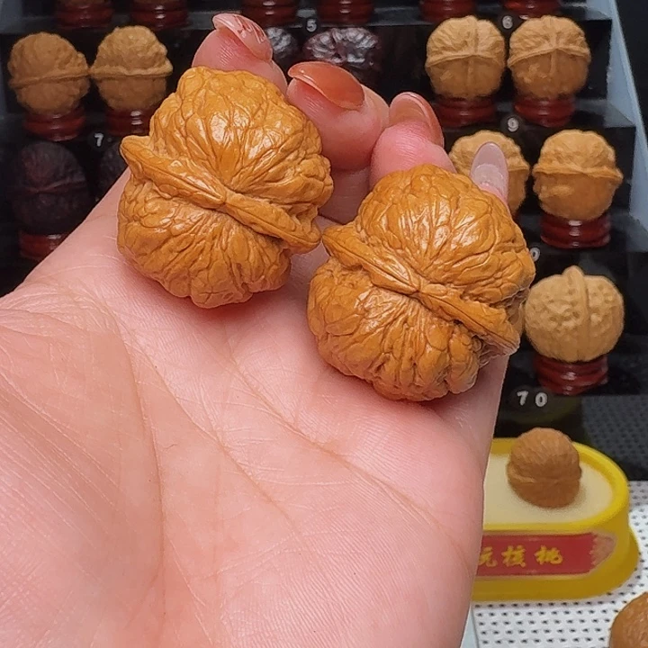 把件文玩核桃包罗万象35尺…………101号