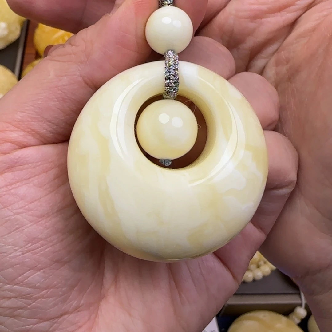 蜜蜡颈饰未镶嵌槐****)天然蜜蜡