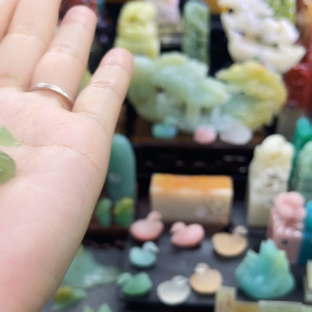 寿山石印石趁****啦8688包