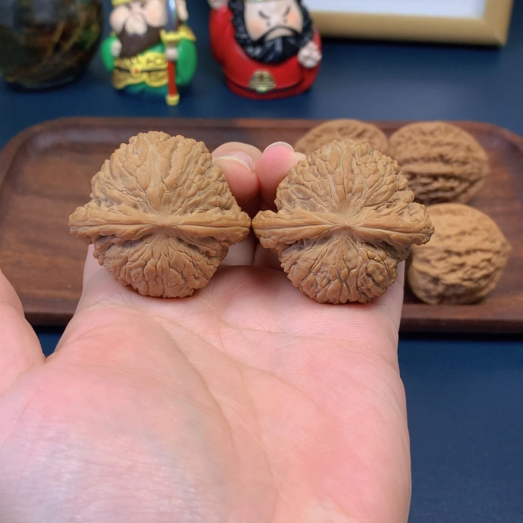 把件文玩核桃粗棱矮桩密纹43尺