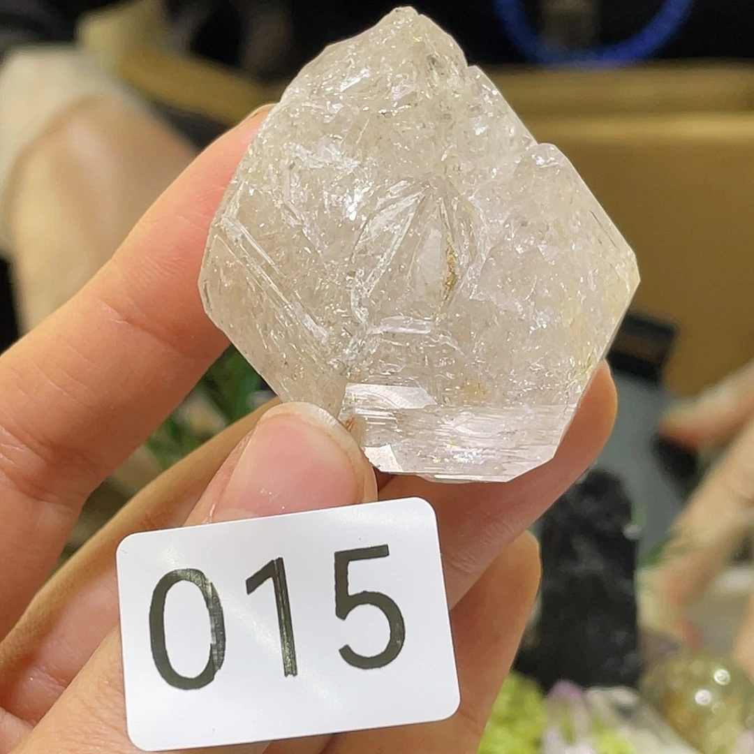 珠宝半成品水晶未镶嵌