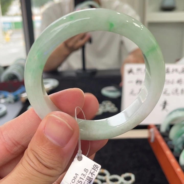 翡翠未镶嵌手镯55
