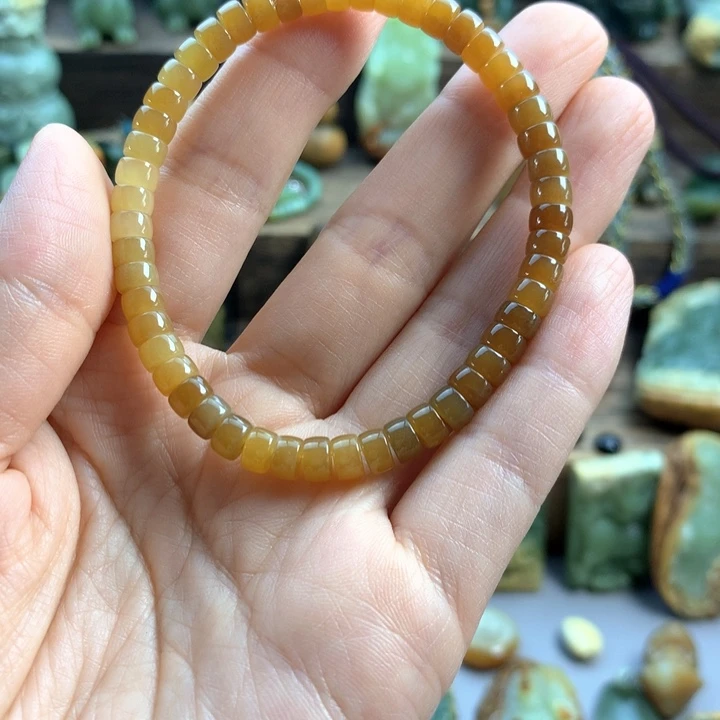 岫岩老玉（透闪石质玉）未镶嵌珠宝奇石心**月