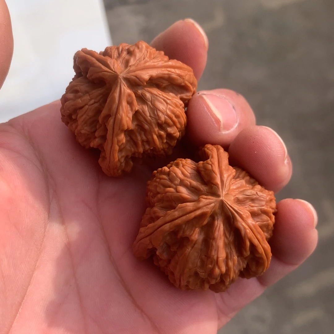 吊坠文玩核桃三棱