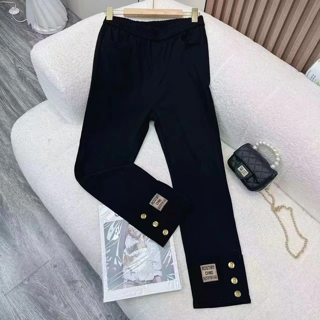 7788-早秋高弹力百搭大码小兔子烟筒裤