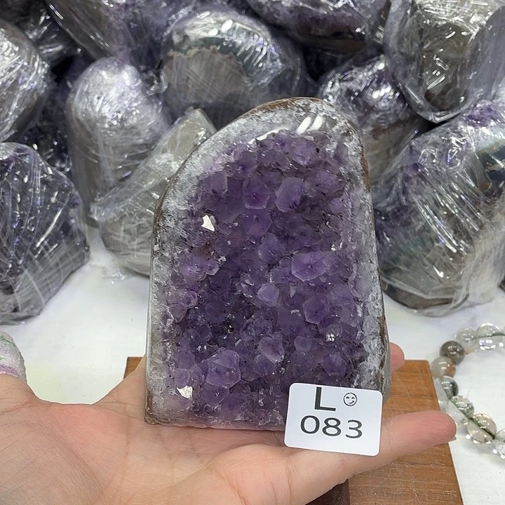未镶嵌摆件水晶天然紫水晶