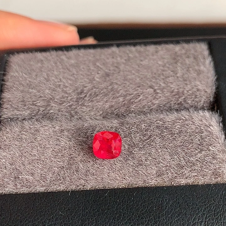 裸石尖晶石缅甸抹谷天无烧0.88ct