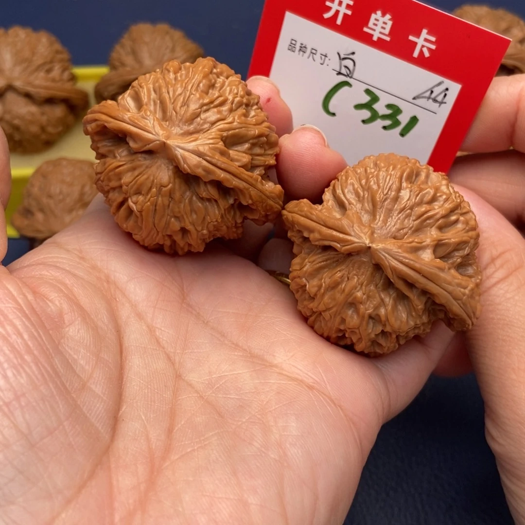 吊坠文玩核桃文玩核桃