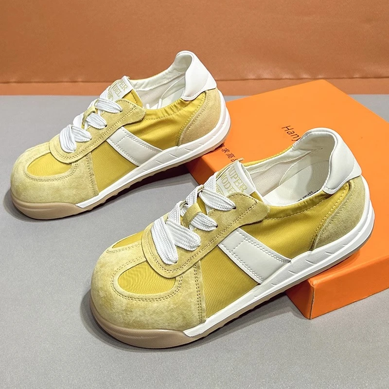 德训小白鞋女款2025新款春季百搭厚底软底运动休闲鞋舒适透气板鞋