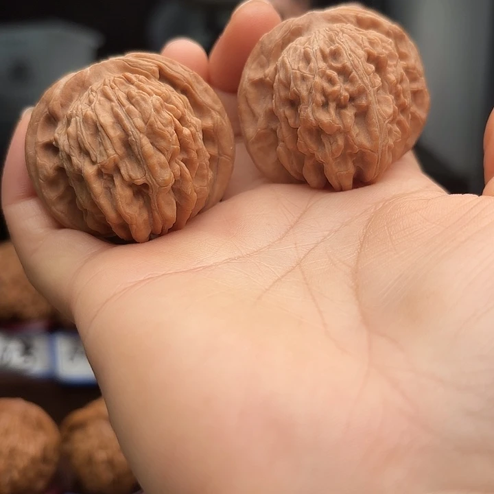 桔***猫吊坠文玩核桃四座楼