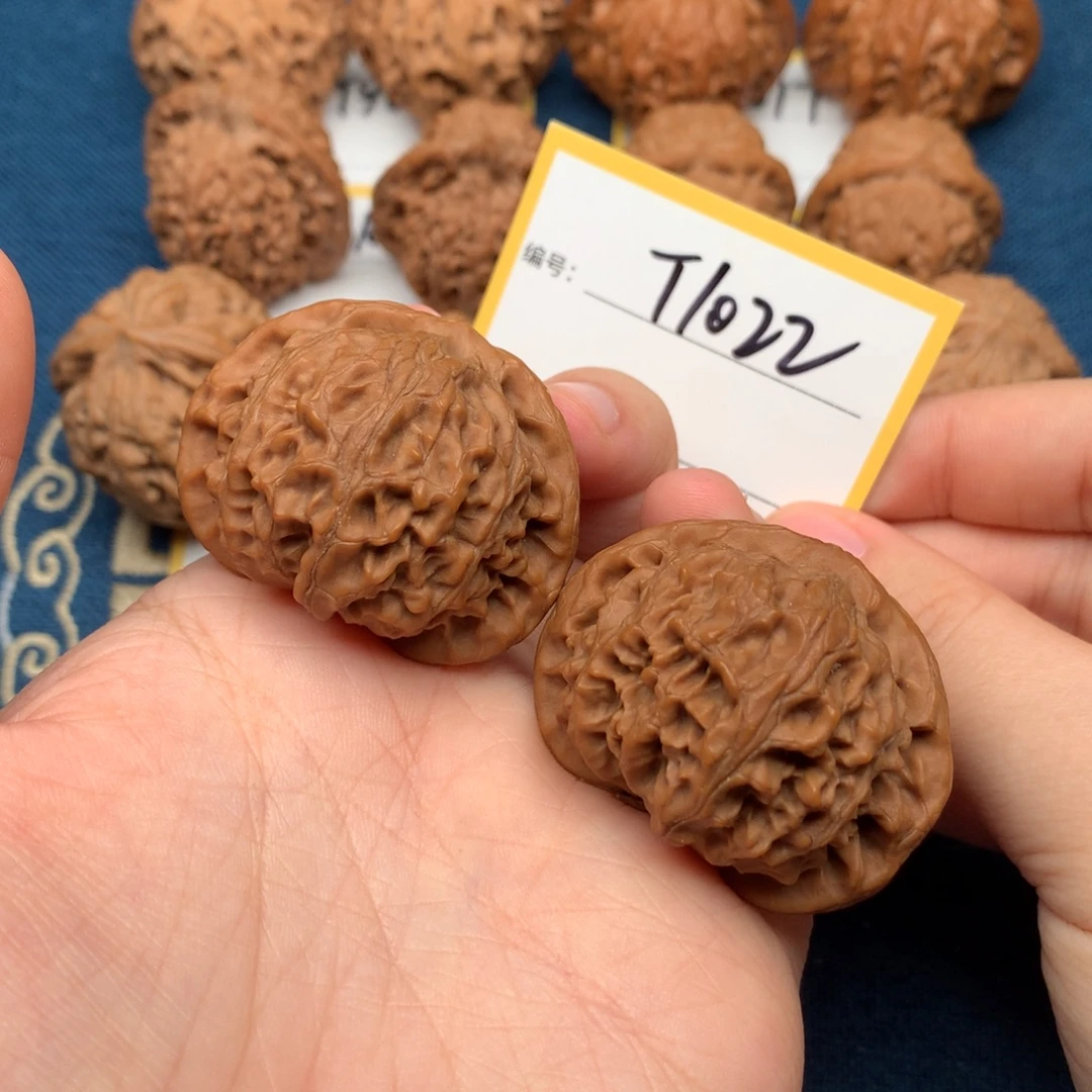 文玩核桃把件42宫灯 1022