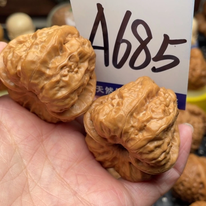 把件桃核蛤蟆头40