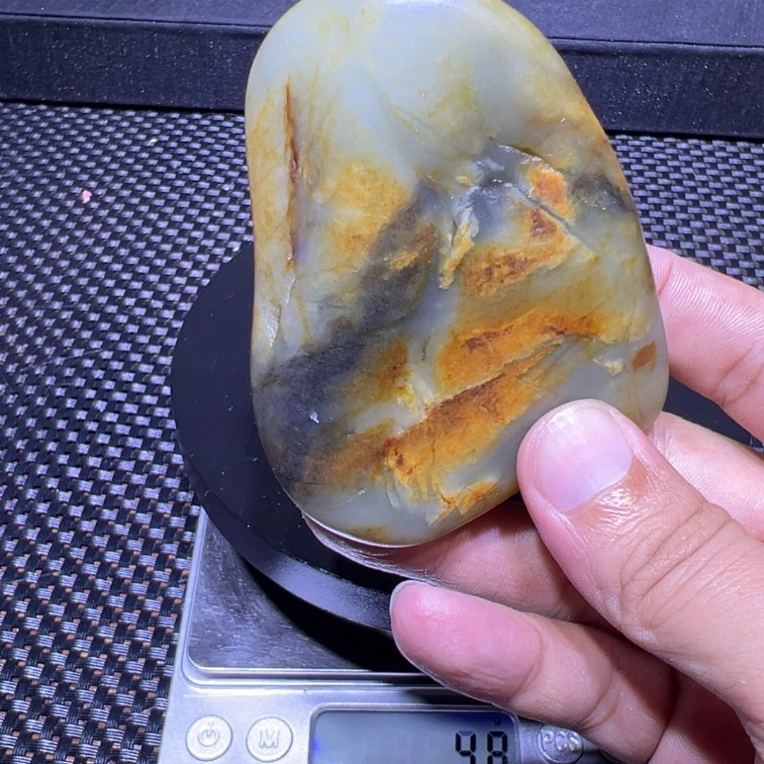 吊坠(不含链)未镶嵌和田玉（子料）148