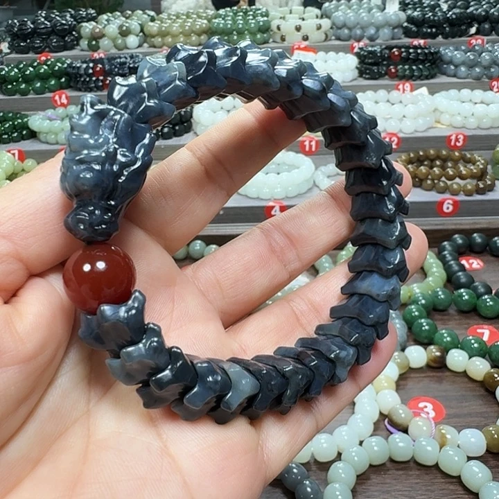 未镶嵌手链和田玉新疆青花龙骨