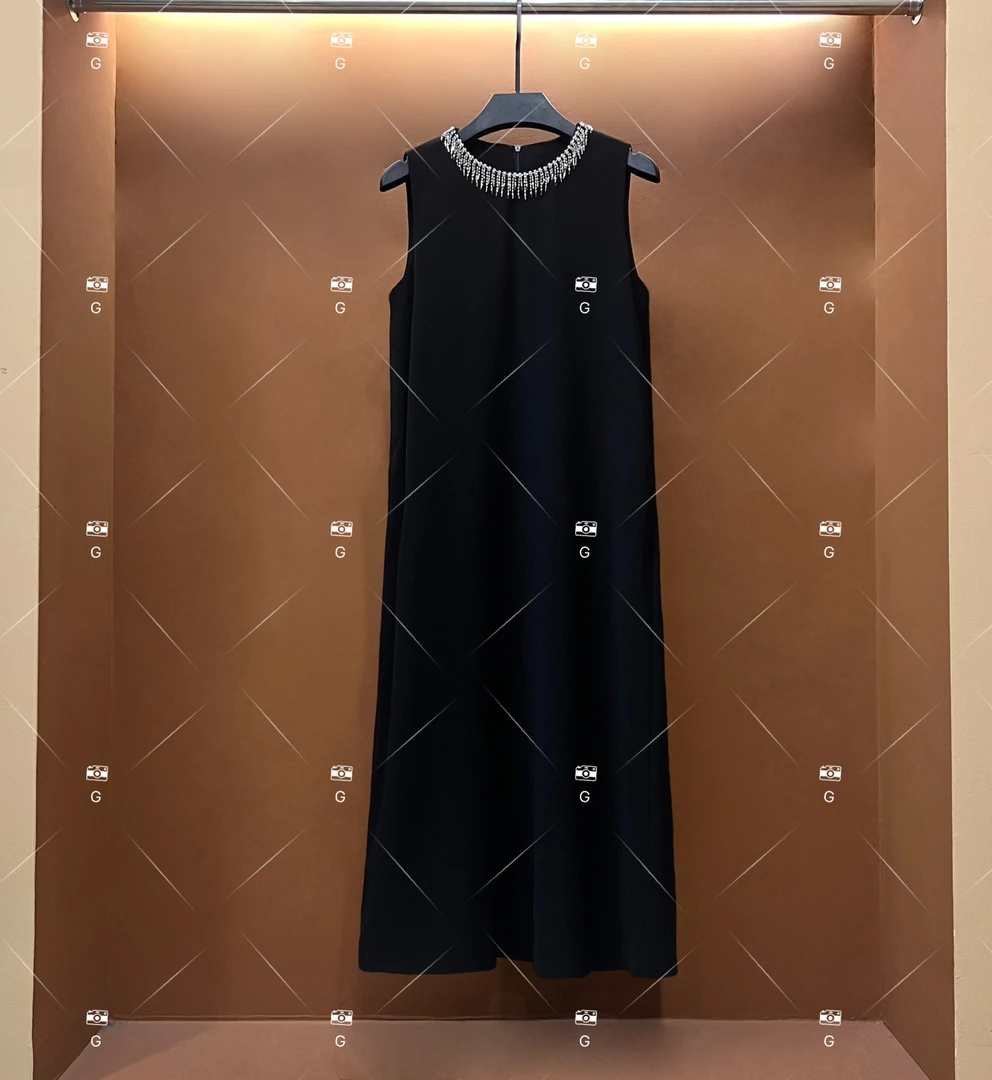 【齐】夏季新款复古时尚百搭印花无袖连衣裙 H-585