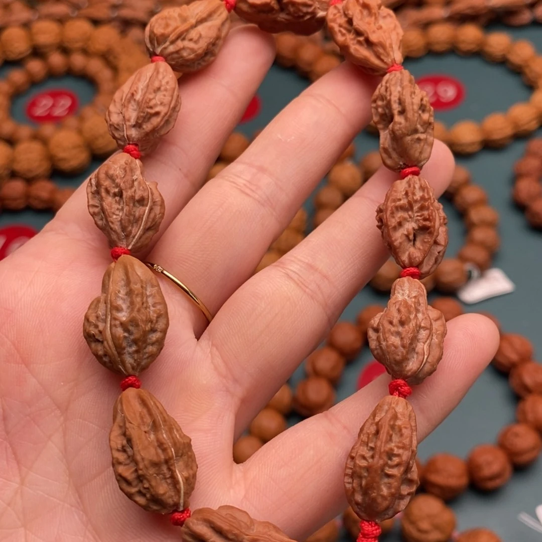 文玩核桃手串10尺寸异型钱袋