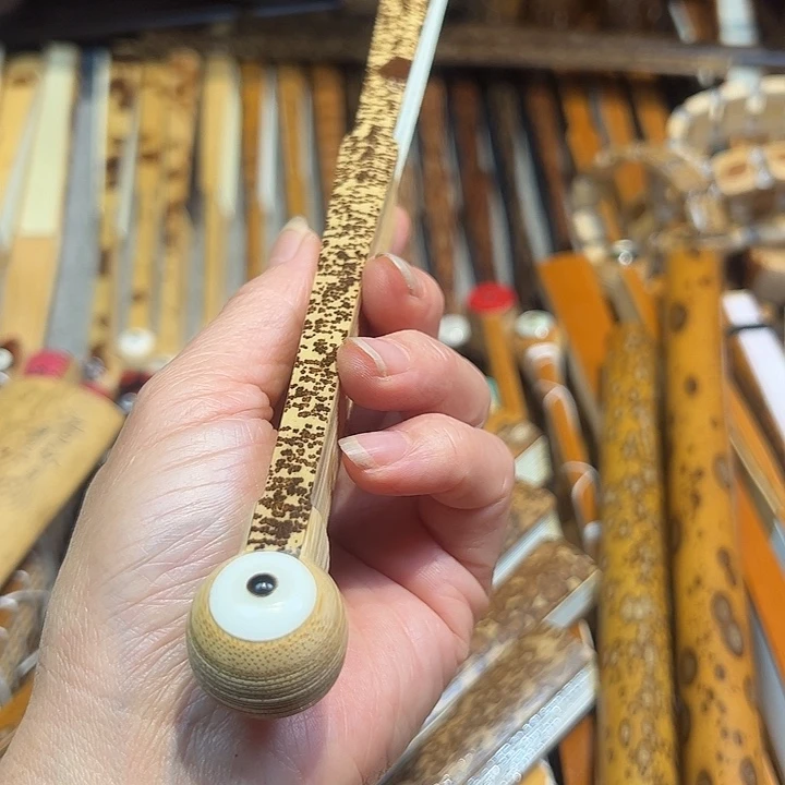 冯***宝扇子红香妃竹和红芝麻结合扇子